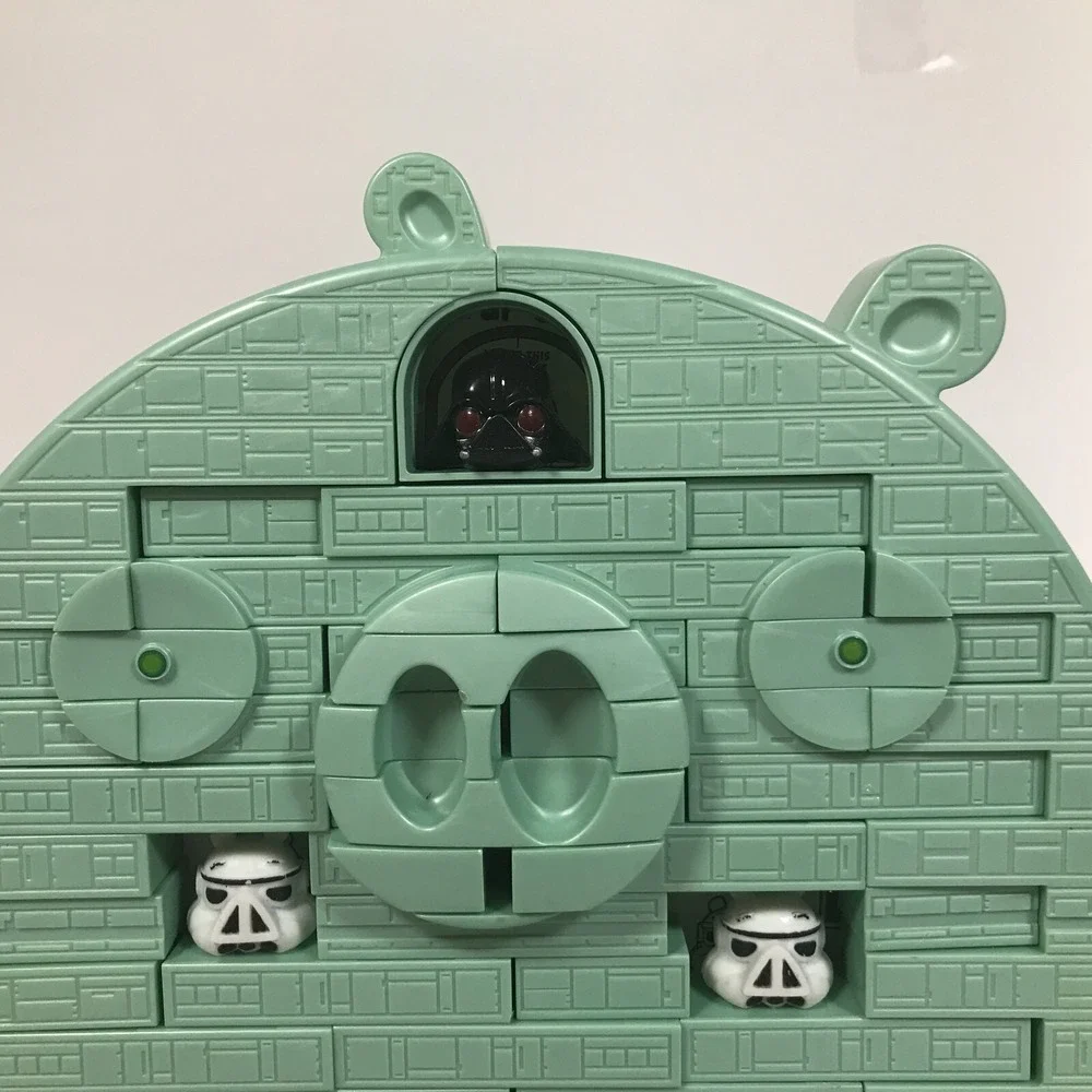 Hasbro Angry Birds Star Wars Jenga‎ Death Star Game A2845 w/ Exclusive Chewbacca